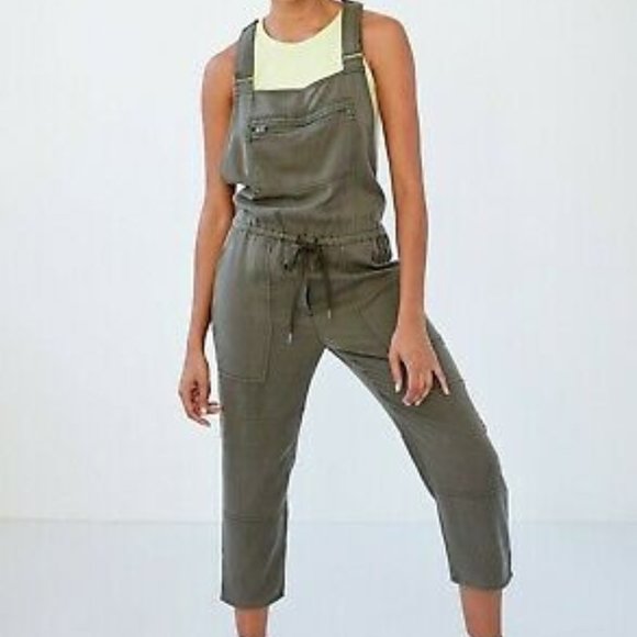 Aritzia Pants - Aritzia | Wilfred Free Valletta Overalls in Maquis